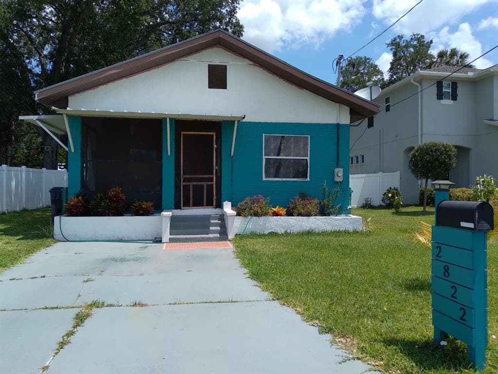 2822 CORRINE STREET TAMPA, FL 33605