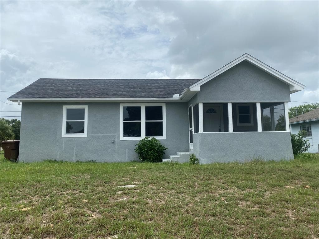 42 W CRYSTAL AVENUE LAKE WALES, FL 33853