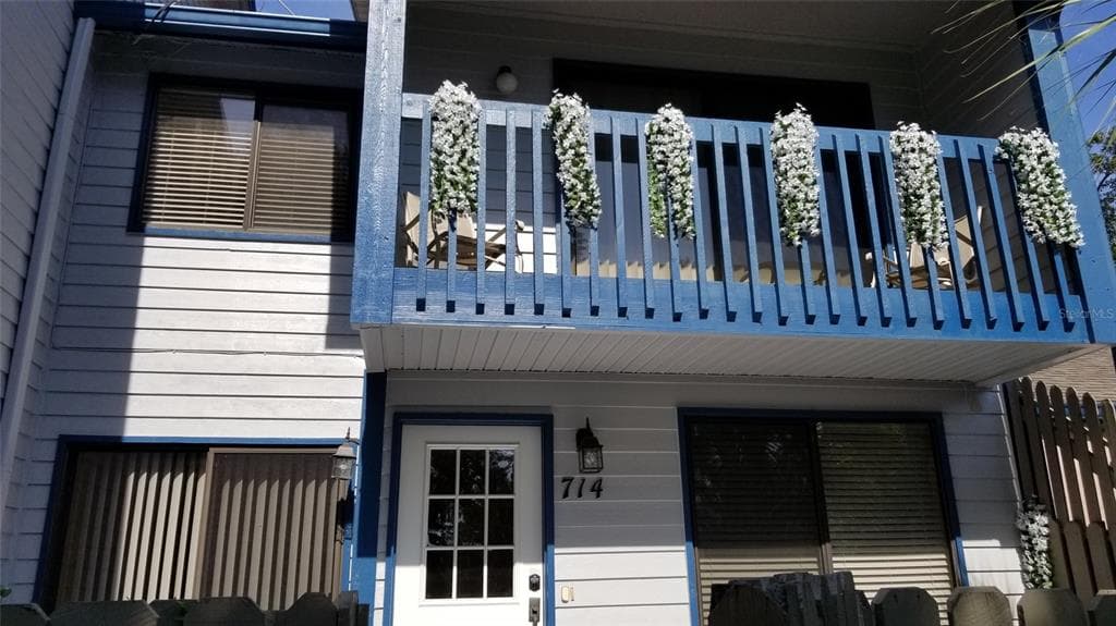 714 N HIGHLAND AVENUE N UNIT 714 CLEARWATER, FL 33755