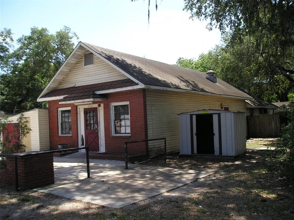 4723 S GALL BOULEVARD ZEPHYRHILLS, FL 33542
