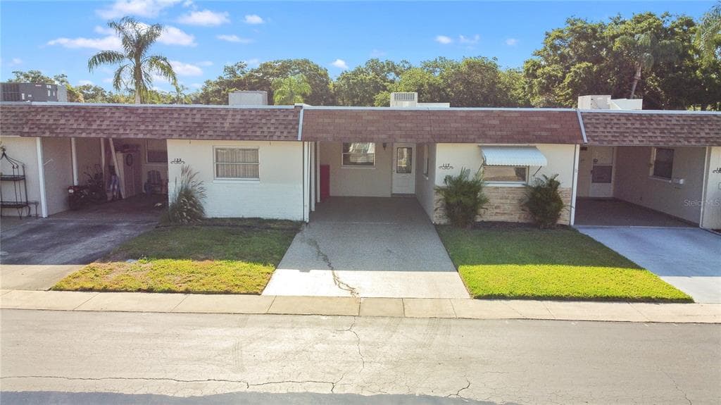 117 SKYLOCH DRIVE W DUNEDIN, FL 34698
