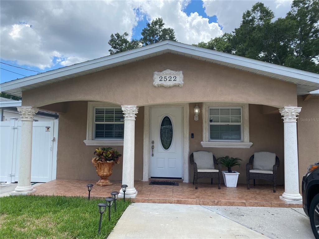 2522 W SOUTH AVENUE TAMPA, FL 33614