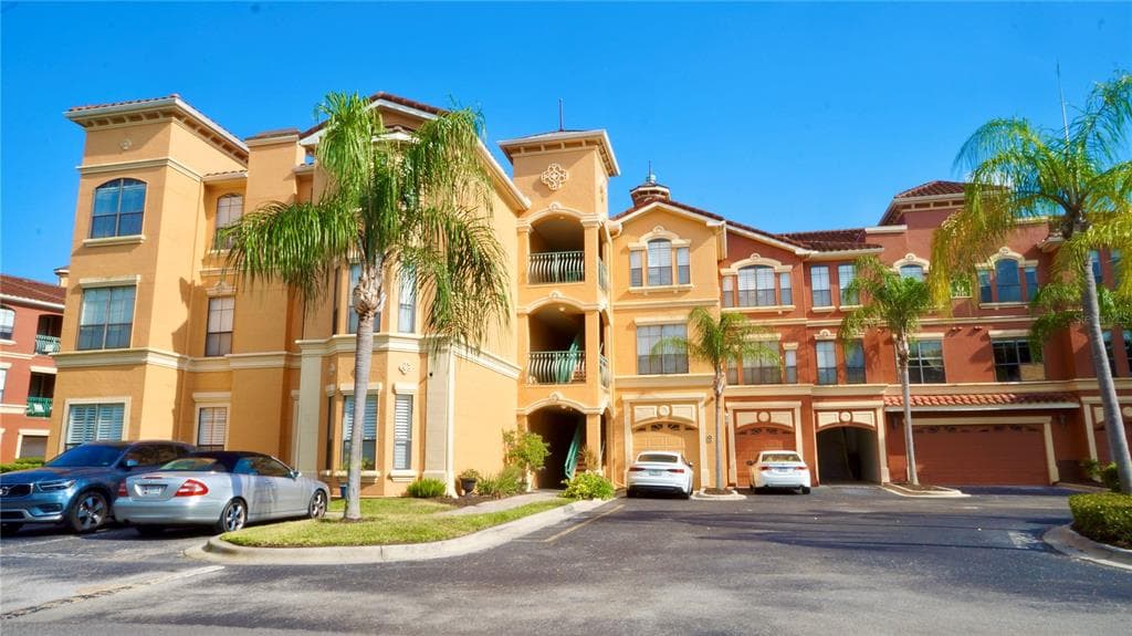 2717 VIA CIPRIANI UNIT 623A