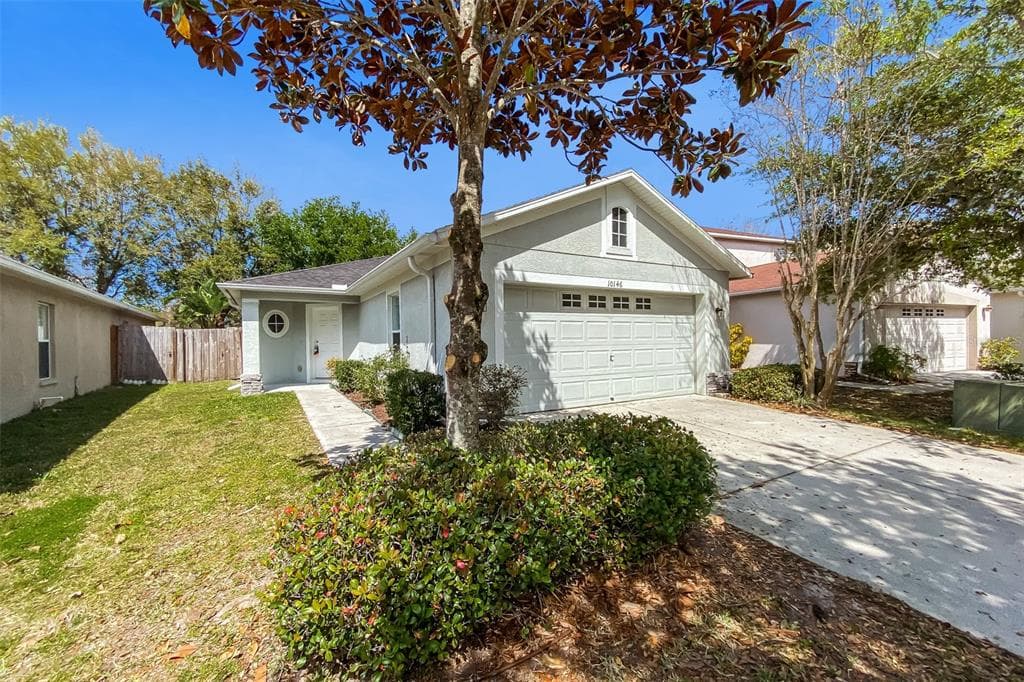 10146 PERTHSHIRE CIRCLE LAND O LAKES, FL 34638