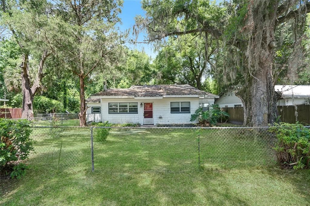 612 S EPPERSON STREET STARKE, FL 32091