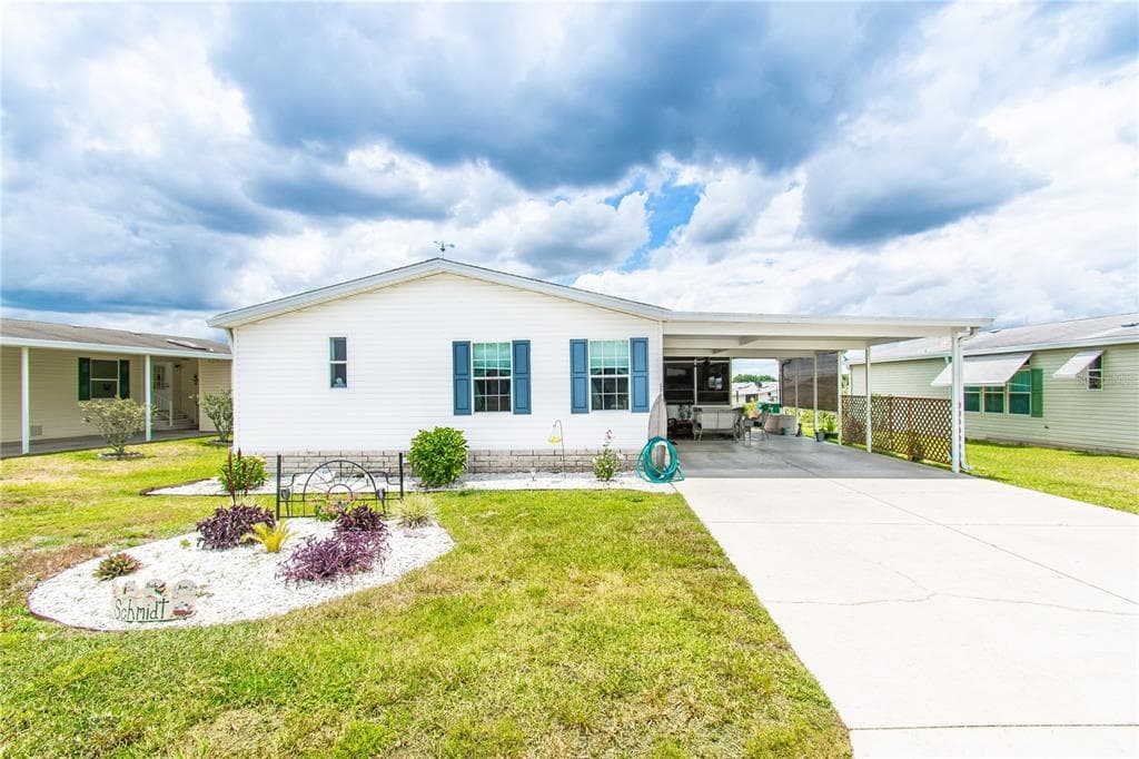 37548 LANDIS AVENUE ZEPHYRHILLS, FL 33541