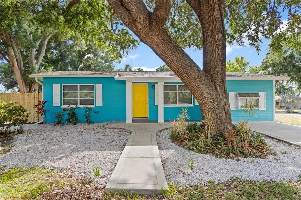 1201 54TH STREET S GULFPORT, FL 33707