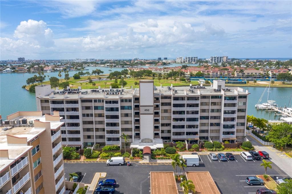 450 TREASURE ISLAND CAUSEWAY UNIT 508