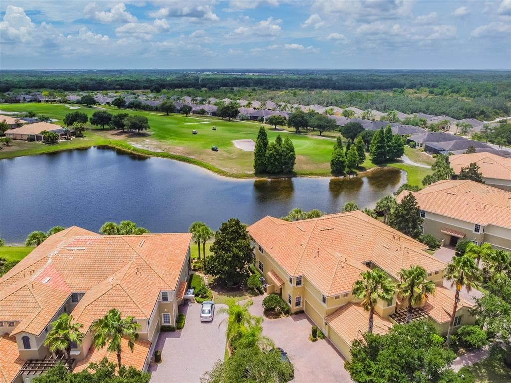 1406 EMERALD DUNES DRIVE UNIT 2 SUN CITY CENTER, FL 33573