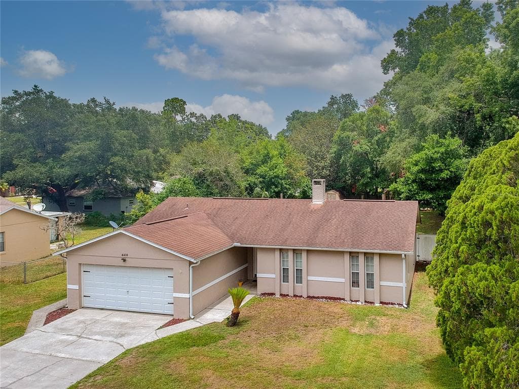 4410 SOUTHRIDE TRAIL LAKELAND, FL 33813