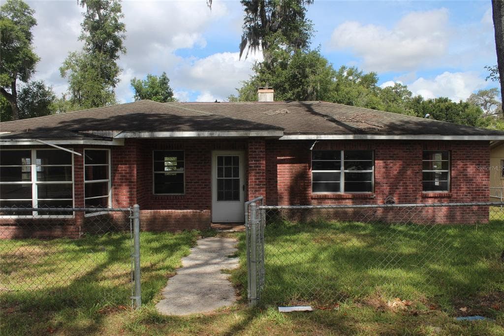 13905 19TH STREET DADE CITY, FL 33525