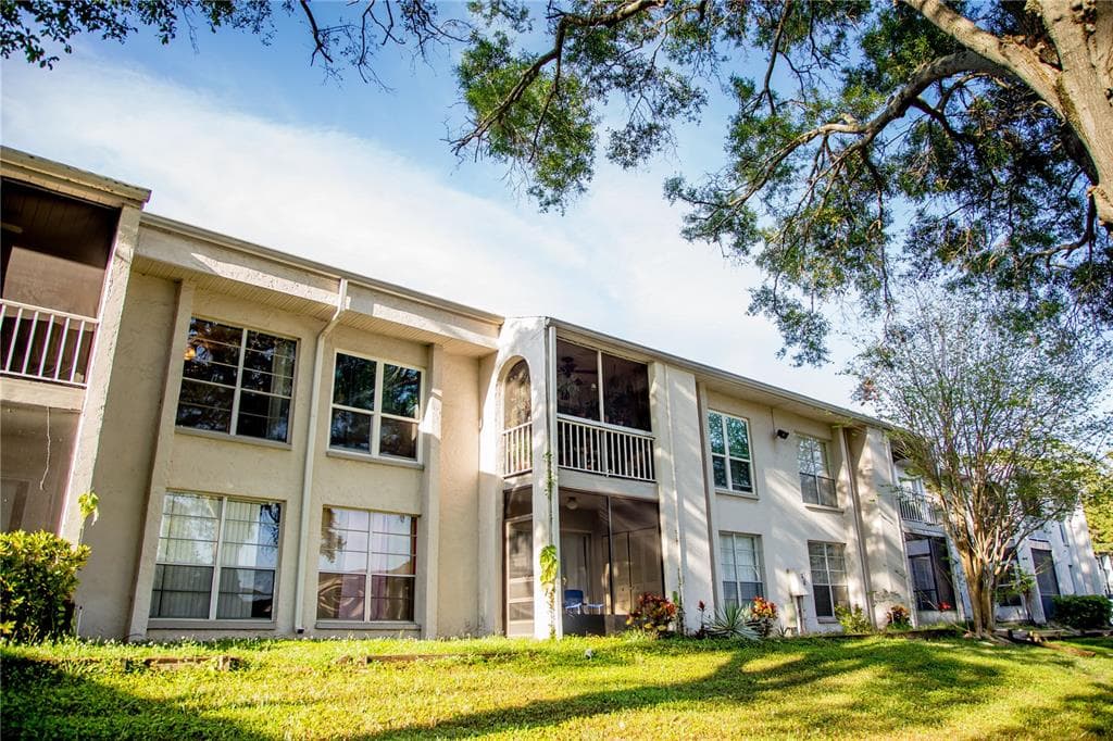 2625 STATE ROAD 590 UNIT 2413 CLEARWATER, FL 33759