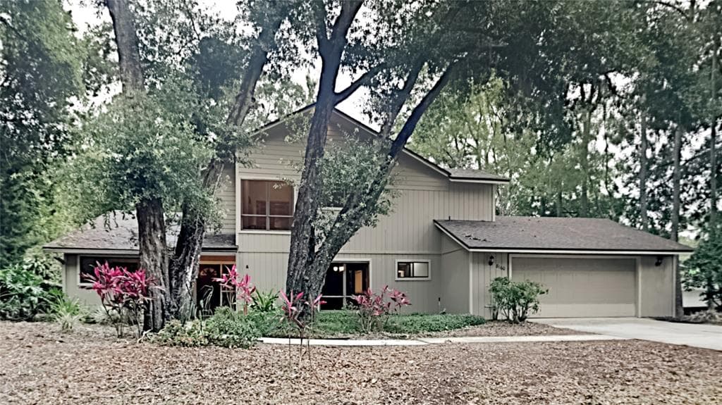 8160 VIA HERMOSA STREET SANFORD, FL 32771