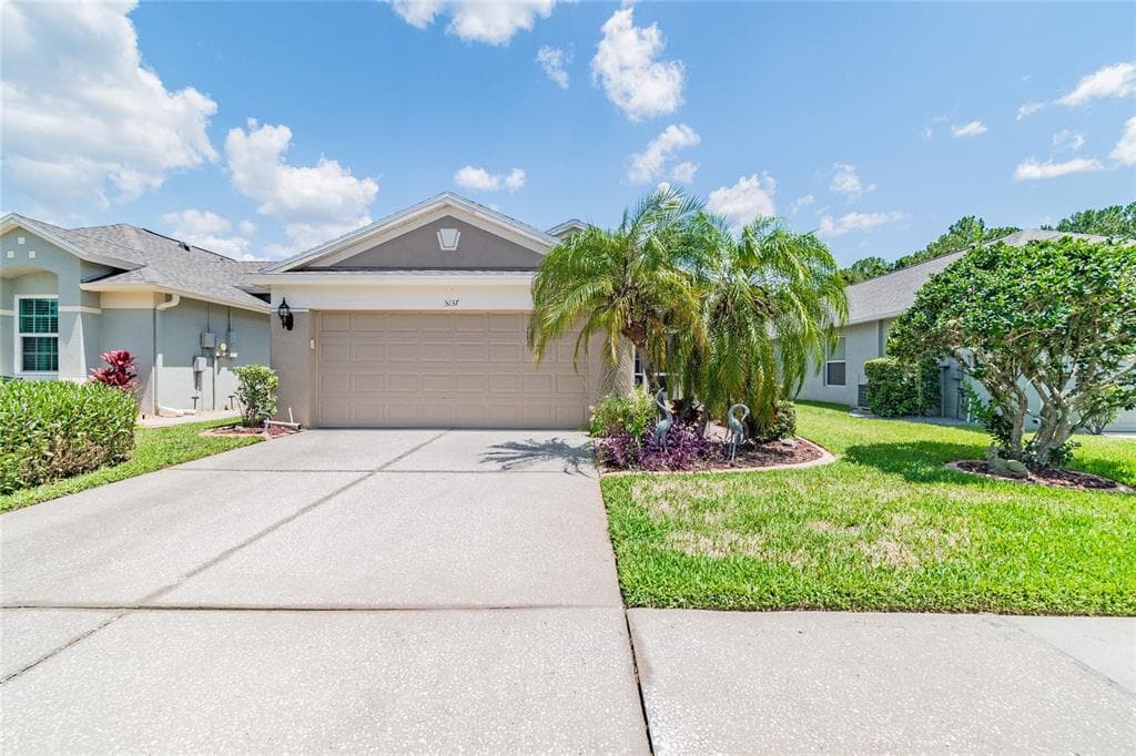 5137 GATO DEL SOL CIRCLE WESLEY CHAPEL, FL 33544