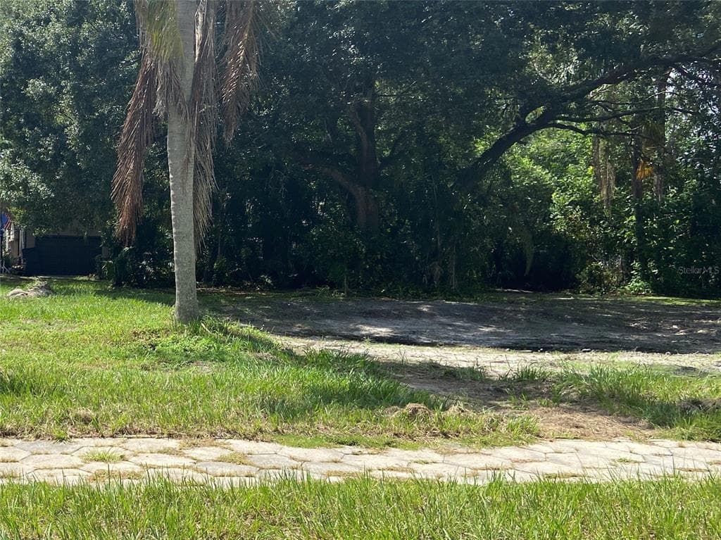 4500 2ND AVENUE N ST PETERSBURG, FL 33713