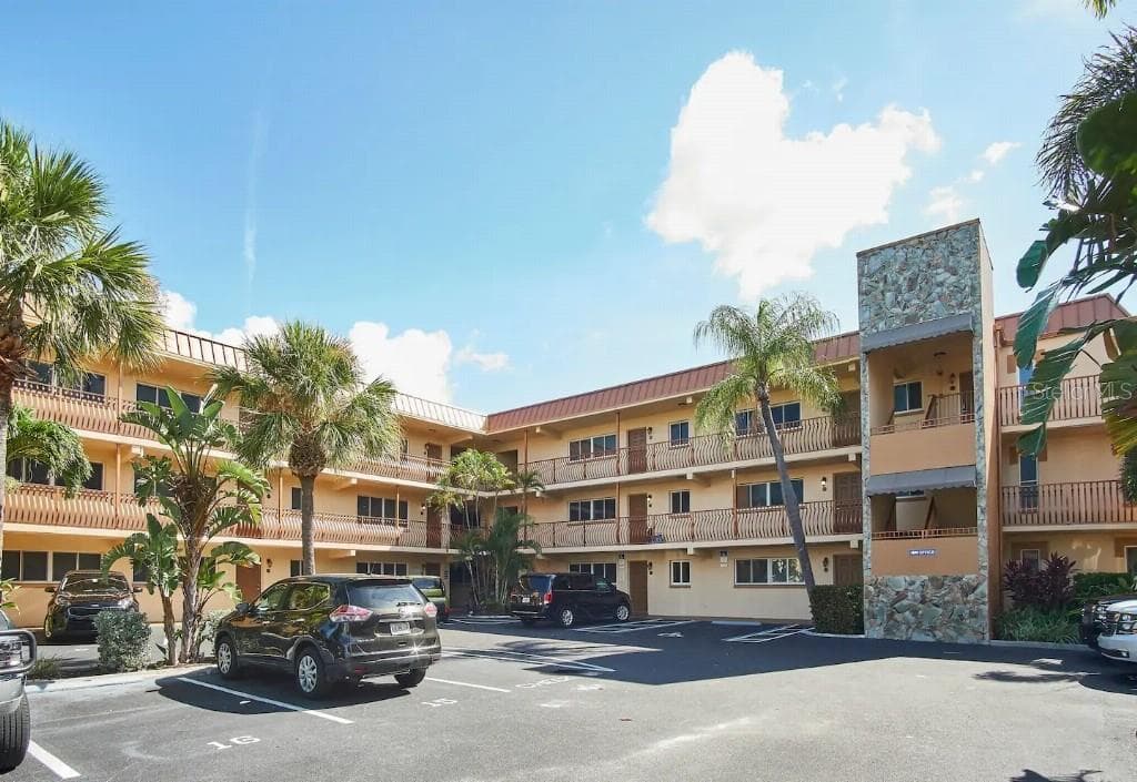 10265 GULF BOULEVARD UNIT A-306 TREASURE ISLAND, FL 33706