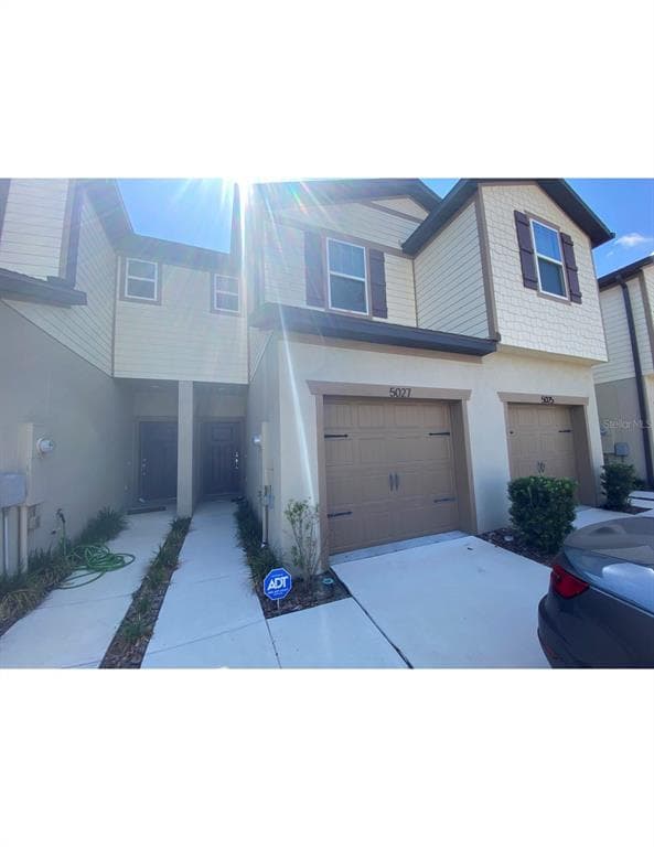 5027 SYLVESTER LOOP TAMPA, FL 33610