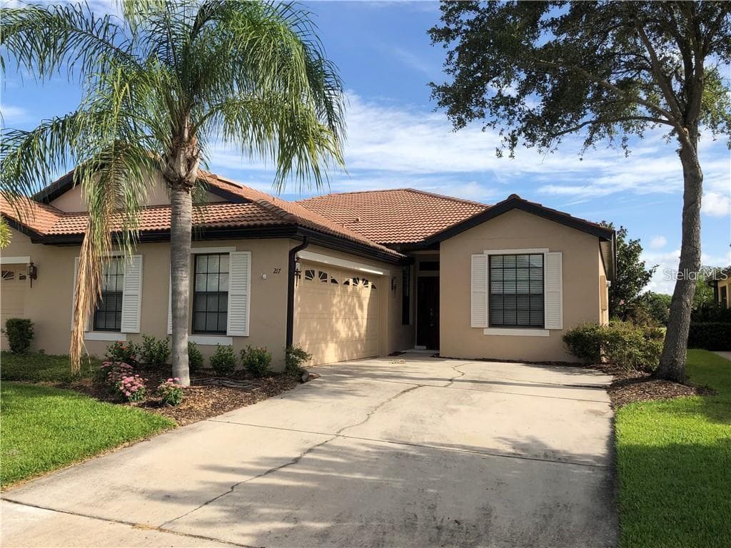 217 MYSTIC FALLS DRIVE APOLLO BEACH, FL 33572