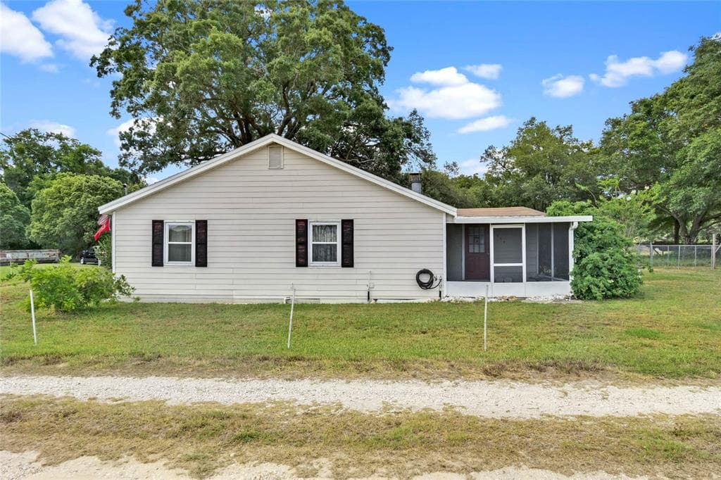 1809 DEMASTUS LANE OCOEE, FL 34761