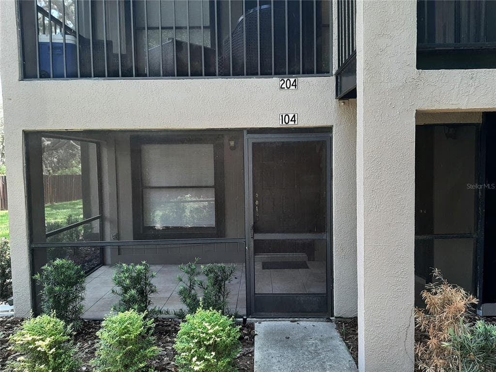14739 NORWOOD OAKS DRIVE UNIT 104 TAMPA, FL 33613