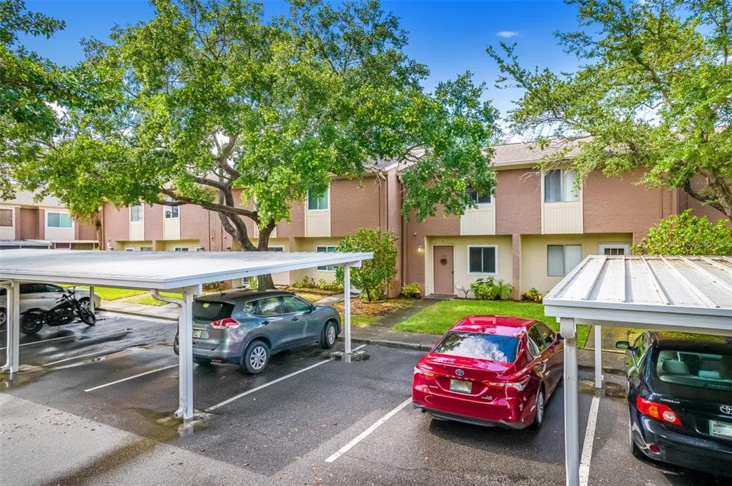 163 114TH AVENUE NE UNIT 163