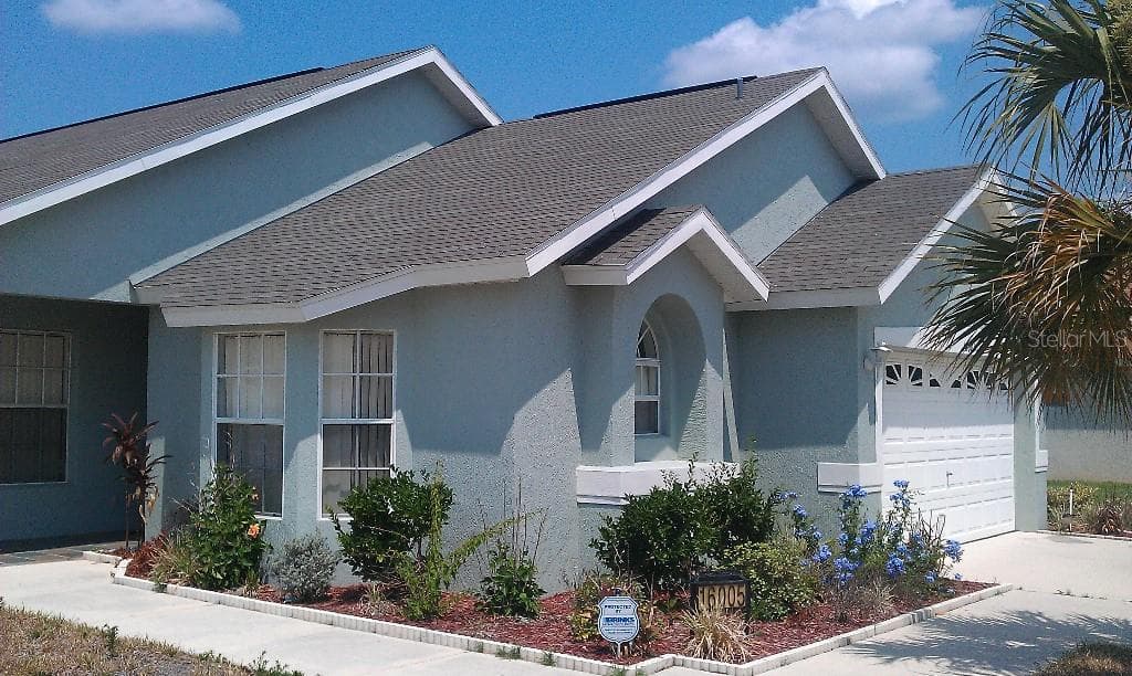 16005 BLOSSOM HILL LOOP CLERMONT, FL 34714