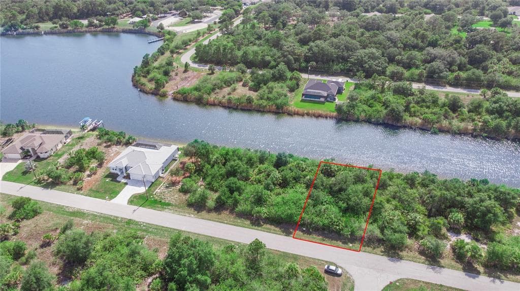 10107 BOYLSTON STREET PORT CHARLOTTE, FL 33981
