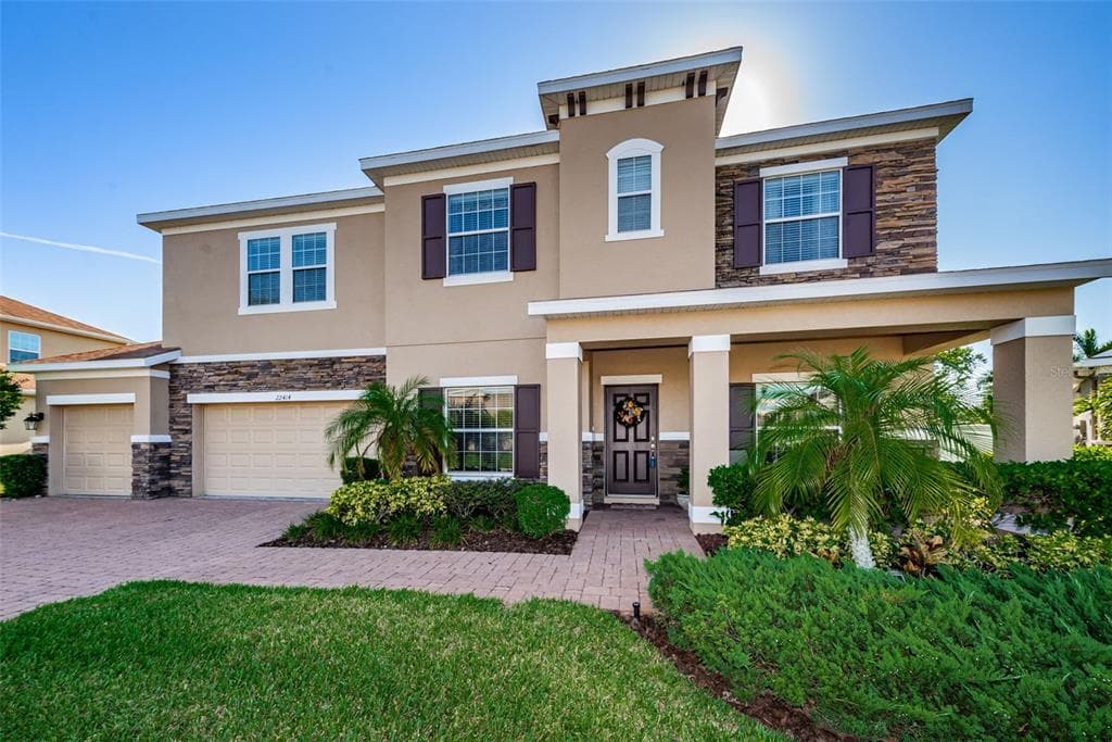 22414 BARTHOLDI CIRCLE LAND O LAKES, FL 34639