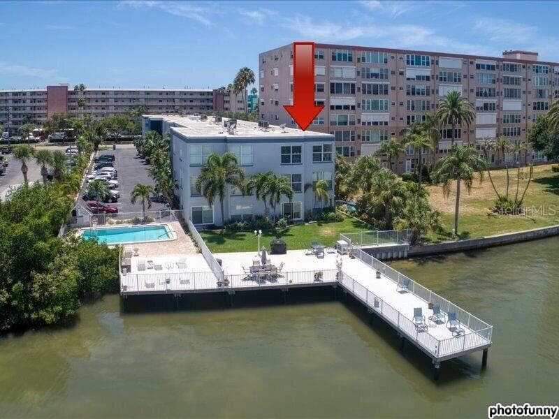 1859 SHORE DRIVE S UNIT 309