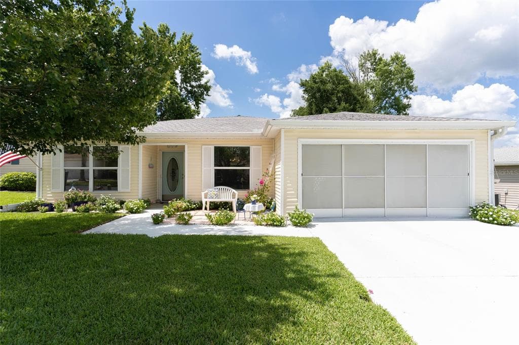 29217 PRINCEVILLE DRIVE SAN ANTONIO, FL 33576