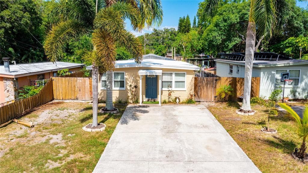 5849 39TH STREET N ST PETERSBURG, FL 33714