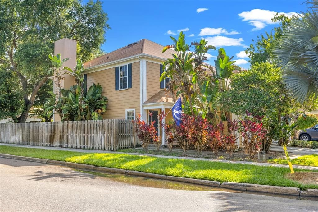 3219 W SANTIAGO STREET UNIT A TAMPA, FL 33629