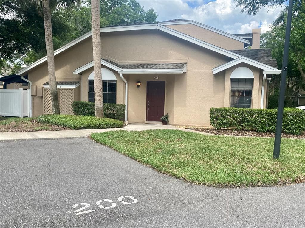 5100 BURCHETTE ROAD UNIT 200 TAMPA, FL 33647