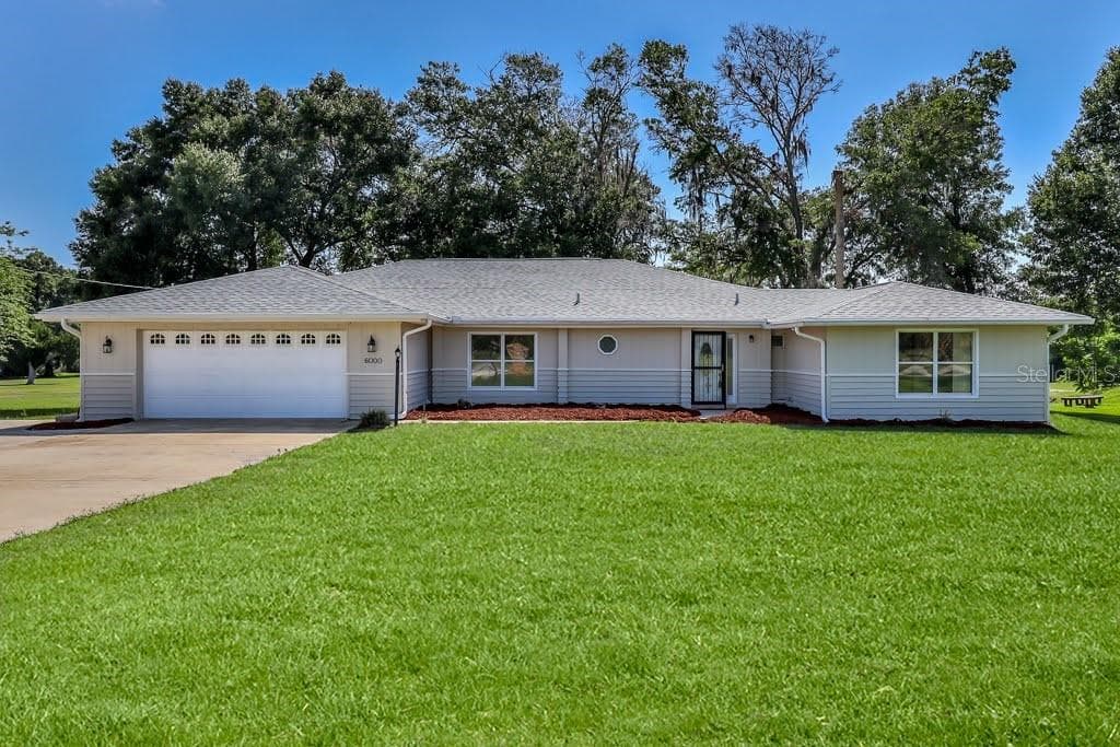 6000 COUNTRY CLUB DRIVE RIDGE MANOR, FL 33523