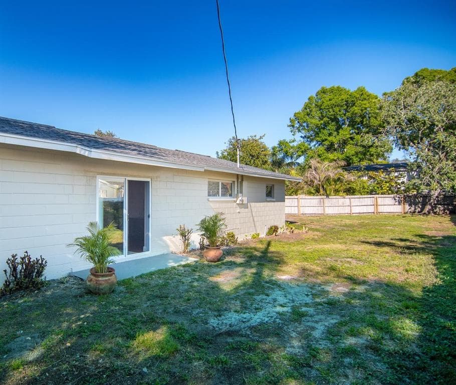 542 59TH WAY S ST PETERSBURG, FL 33707
