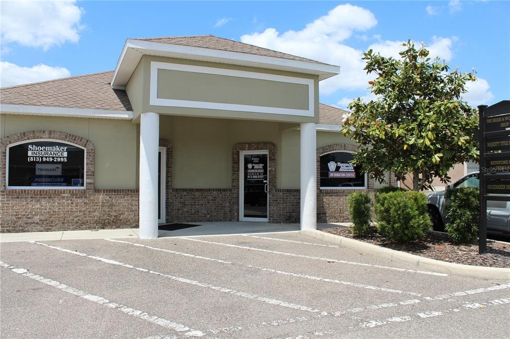 24140 STATE ROAD 54 UNIT 104 LUTZ, FL 33559