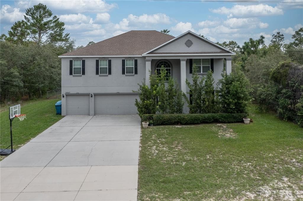 13067 MANISTEE ROAD WEEKI WACHEE, FL 34614
