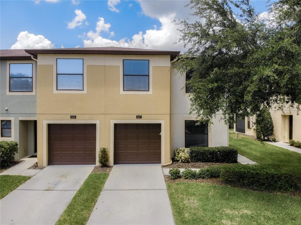 2417 HIBISCUS BAY LANE BRANDON, FL 33511