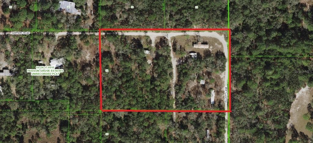 12122 SEIFFERT ROAD HUDSON, FL 34667
