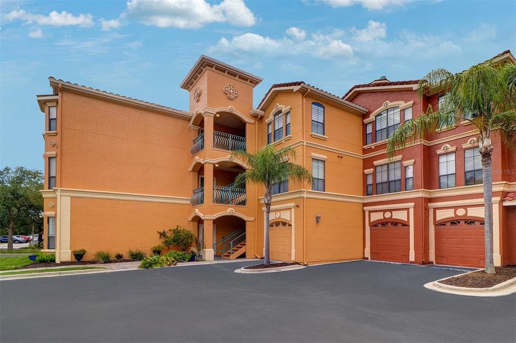 2746 VIA TIVOLI UNIT 130A CLEARWATER, FL 33764