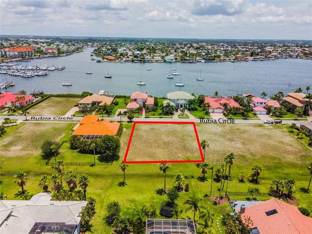 6436 RUBIA CIRCLE APOLLO BEACH, FL 33572