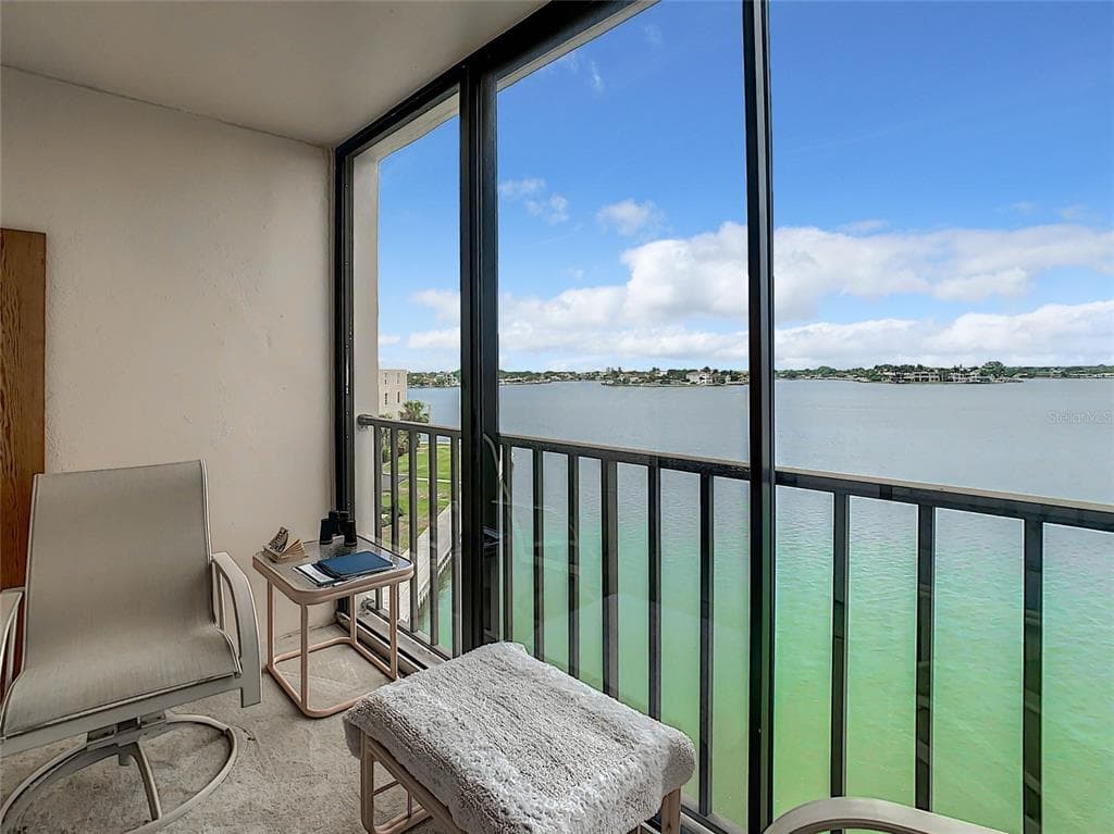 7700 SUN ISLAND DRIVE S UNIT 403 SOUTH PASADENA, FL 33707