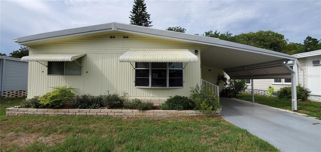 34 BEAVER DAM COURT UNIT 42 SAFETY HARBOR, FL 34695