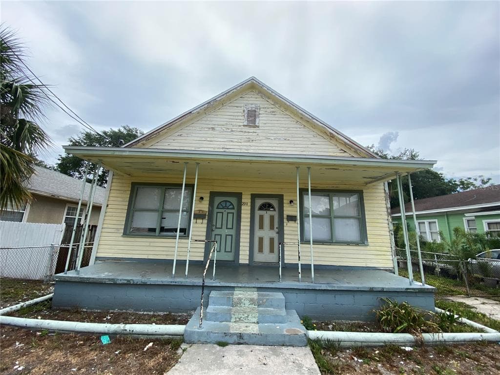 2911 N 16TH STREET TAMPA, FL 33605