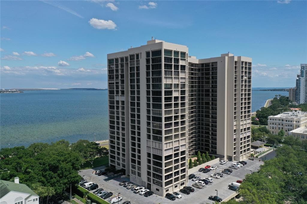 3301 BAYSHORE BOULEVARD UNIT 2207B TAMPA, FL 33629