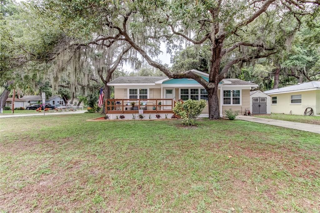 1165 UNION STREET CLEARWATER, FL 33755