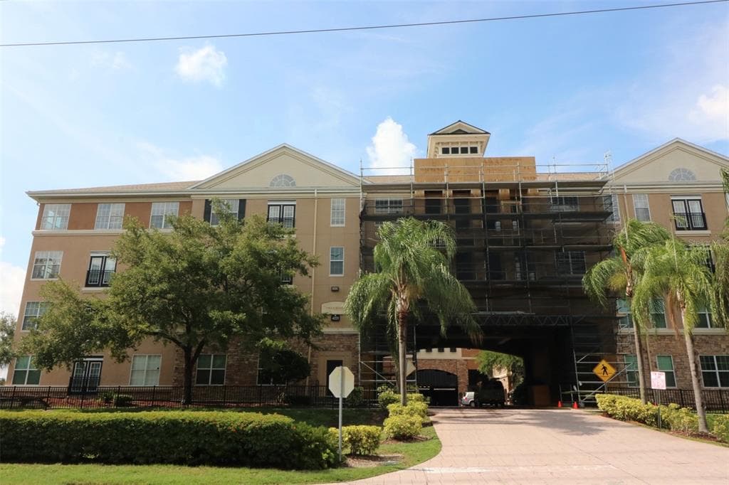 4221 W SPRUCE STREET UNIT 2310 TAMPA, FL 33607