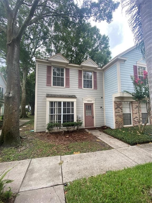 13913 FLETCHERS MILL DRIVE TAMPA, FL 33613