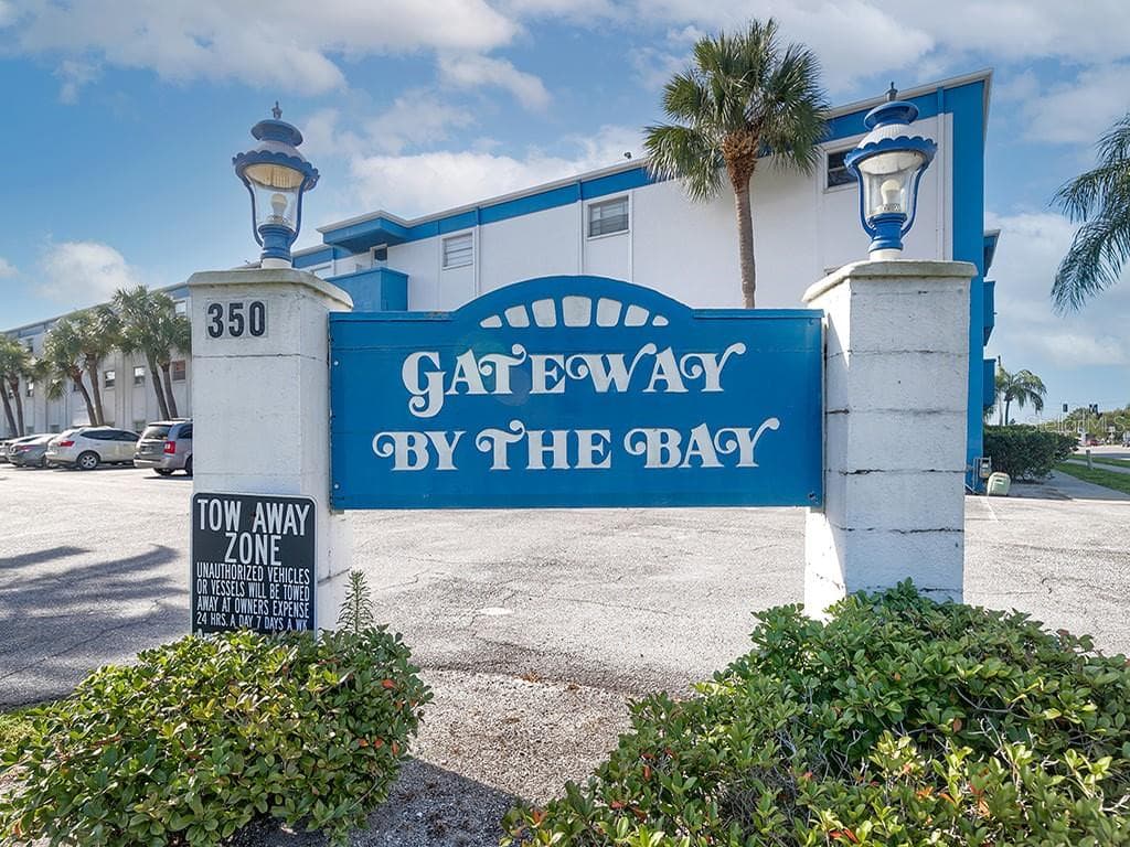 350 79TH AVENUE N UNIT 224 ST PETERSBURG, FL 33702