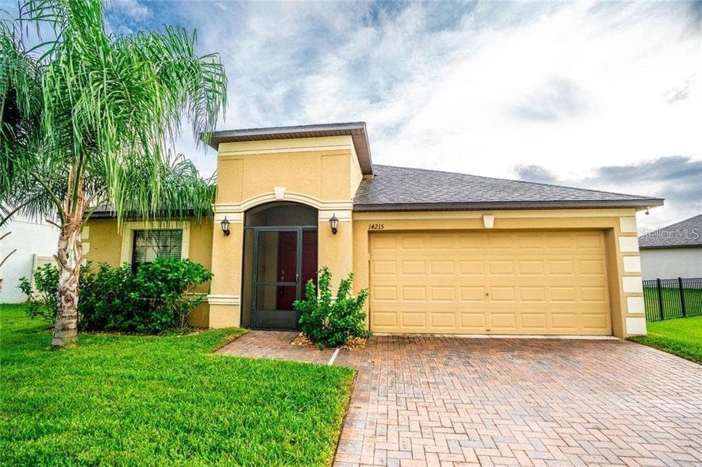 14215 STOCKWELL LANE RUSKIN, FL 33573